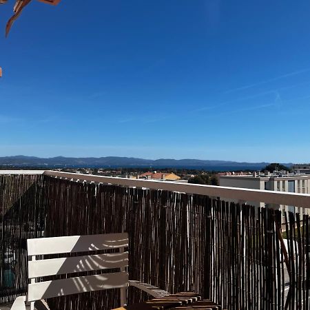 Vacances Arbanaises - Appartements Giens Hyères Buitenkant foto