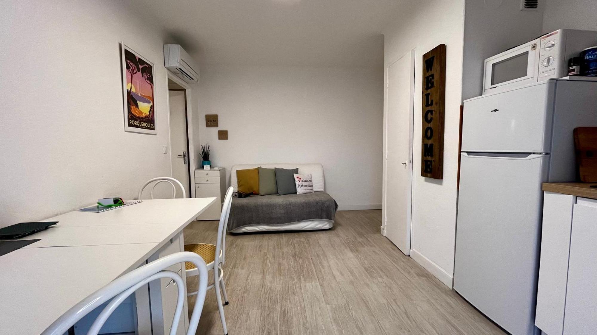 Vacances Arbanaises - Appartements Giens Hyères Buitenkant foto